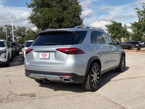 Used 2025 Mercedes-Benz GLE 450 4MATIC w/ Winter Package image 5