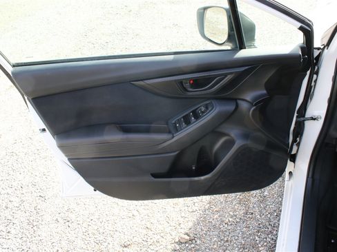 Used 2019 Subaru Impreza 2.0i Premium image 28