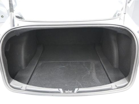 Used 2023 Tesla Model 3 Standard Range RWD image 31