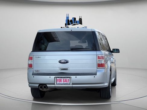 Used 2011 Ford Flex SE image 4