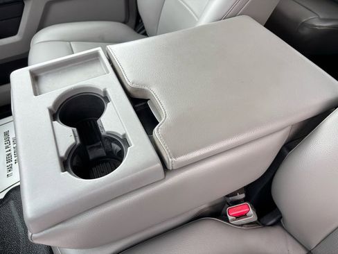 Used 2017 Ford F250 XL w/ Power Equipment Group image 18