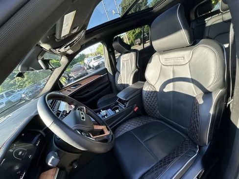 Used 2023 Jeep Grand Cherokee L Summit AWD/4WD image 15