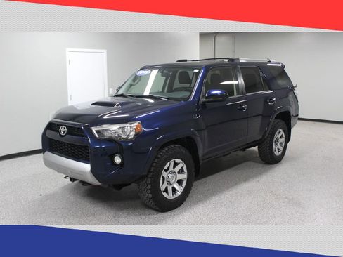 Used 2015 Toyota 4Runner Trail image 7