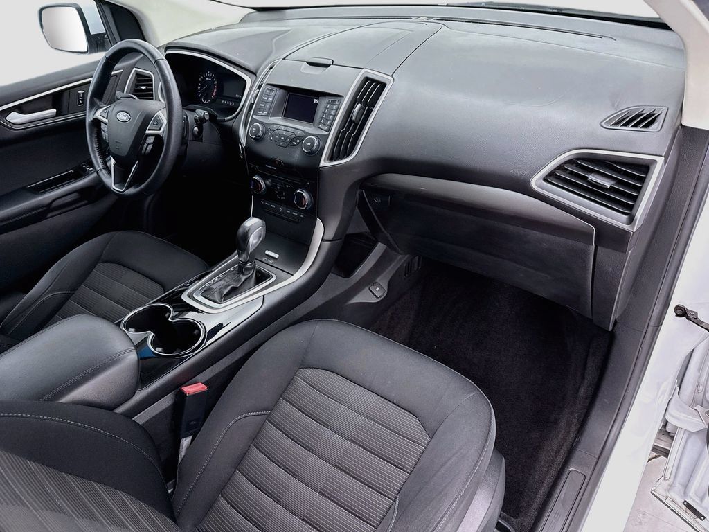 Used 2016 Ford Edge SEL FWD image 15