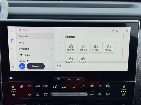 Used 2023 Toyota bZ4X Limited image 26