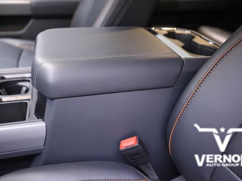 New 2026 Ford F250 Lariat w/ Lariat Premium Package image 16