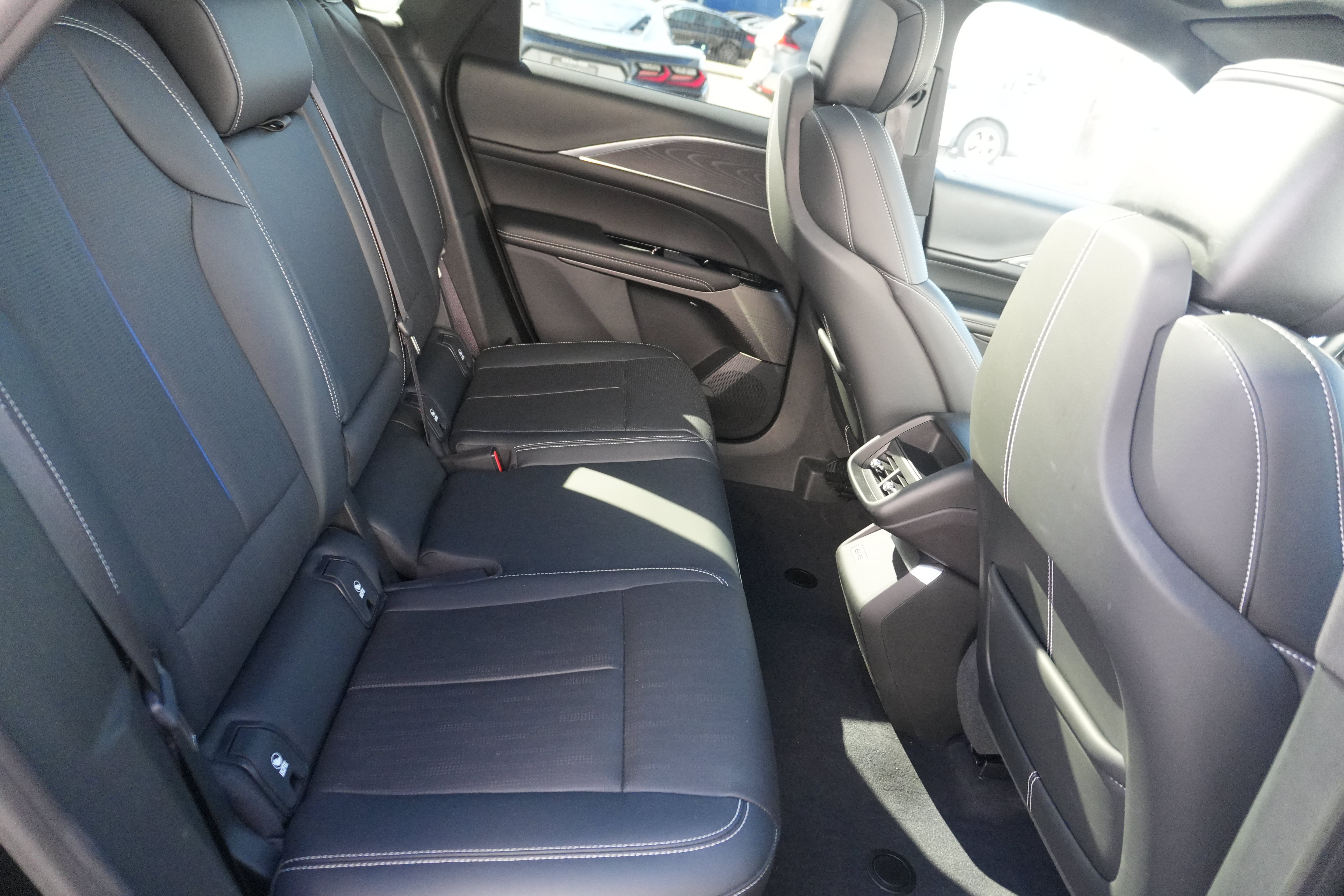 Used 2024 Cadillac Lyriq Sport w/ LPO, Floor Liner Package AWD/4WD image 31