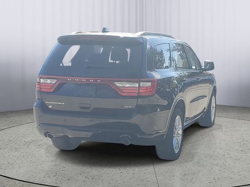 Used 2024 Dodge Durango GT image 4
