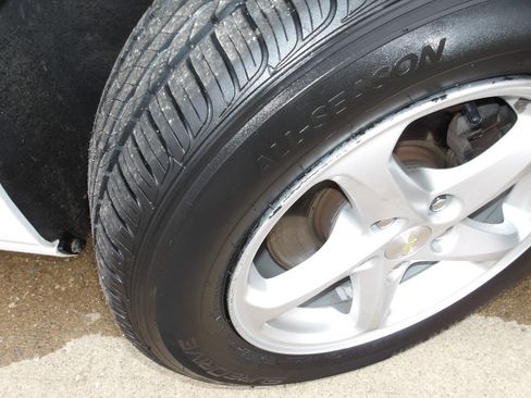 Used 2016 Chevrolet Malibu LS image 40