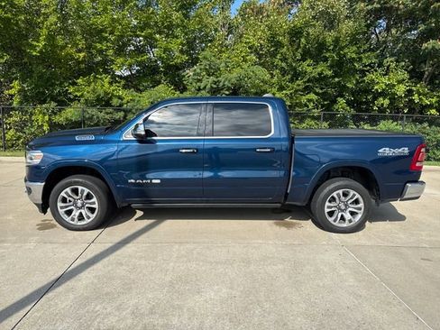 Used 2019 RAM 1500 Limited image 2