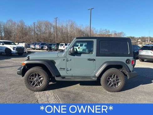 Used 2024 Jeep Wrangler Sport S image 6
