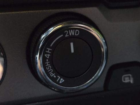 Used 2023 Toyota Tacoma TRD Off-Road AWD/4WD image 24