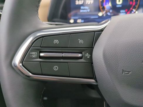 New 2026 Chevrolet Equinox ACTIV w/ Convenience Package III FWD image 24