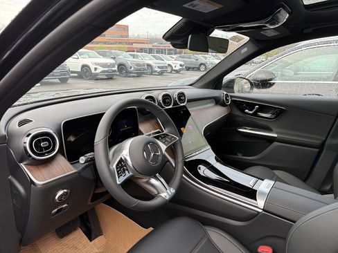 New 2026 Mercedes-Benz GLC 300 4MATIC image 8
