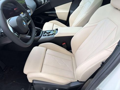 New 2026 BMW X3 xDrive30 w/ Premium Package AWD/4WD image 5