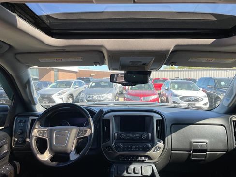 Used 2015 GMC Sierra 3500 Denali w/ Duramax Plus Package image 22