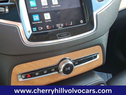 Certified 2023 Volvo XC90 B6 Plus w/ Protection Package Premier image 17