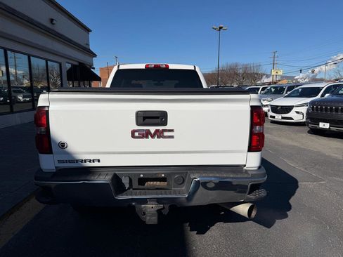 Used 2015 GMC Sierra 2500 4x4 Crew Cab w/ Sierra Convenience Package image 8