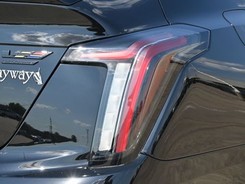 Certified 2025 Cadillac CT5 V Blackwing w/ Super Cruise 1 Package RWD image 22