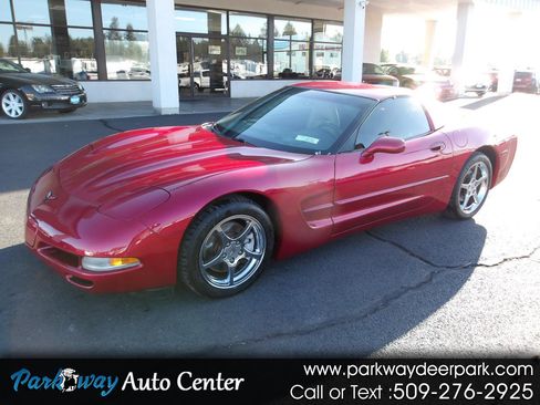 Used 2002 Chevrolet Corvette 2dr Cpe w/ Preferred Equipment Group2 image 1