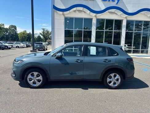 Used 2023 Honda HR-V LX image 5