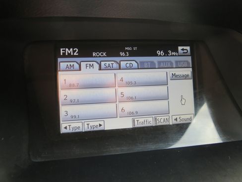 Used 2011 Lexus RX 350 2WD image 21