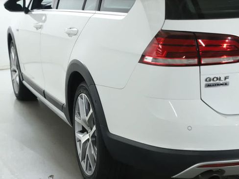 Used 2019 Volkswagen Golf Alltrack SEL AWD/4WD image 43