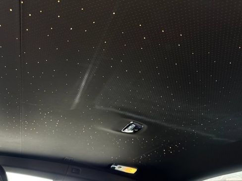 Used 2016 Rolls-Royce Wraith RWD image 11