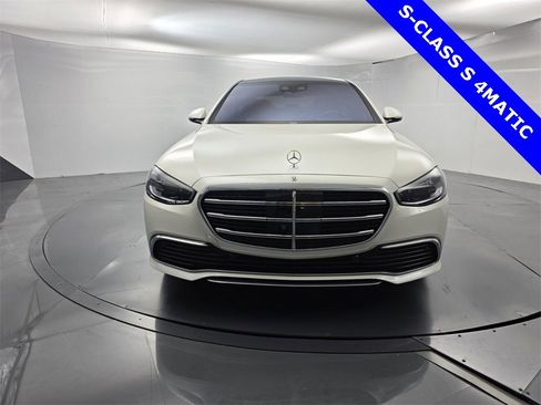 Used 2022 Mercedes-Benz S 500 4MATIC image 2