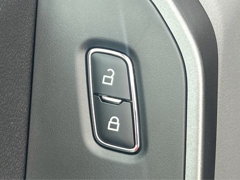 New 2026 Ford F550 XLT w/ XLT Value Package image 15