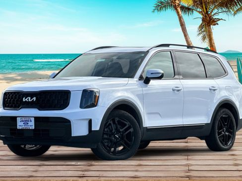 Used 2024 Kia Telluride EX X-Line AWD/4WD image 2