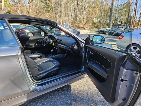 Used 2013 BMW 128i Convertible image 22