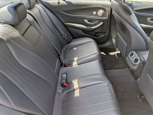 Used 2022 Mercedes-Benz E 350 Sedan image 21