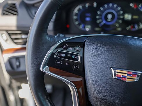 Used 2019 Cadillac Escalade Luxury image 14