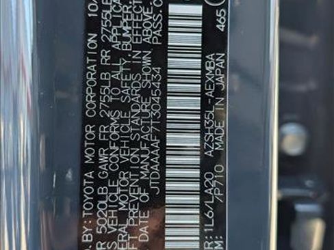 Used 2026 Toyota Crown XLE image 24