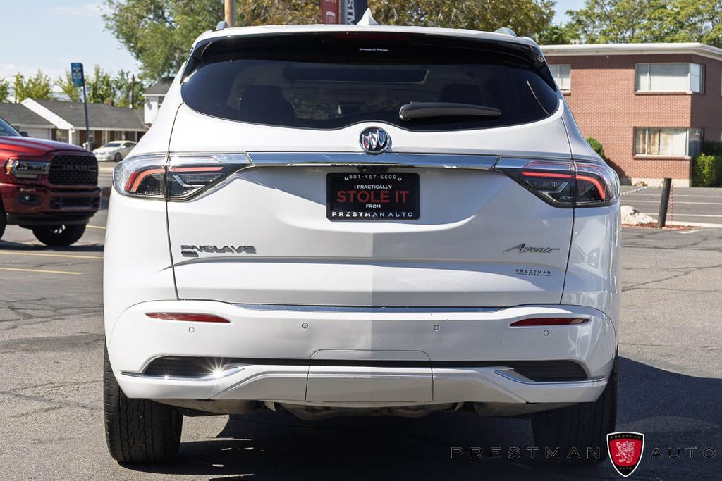 Used 2023 Buick Enclave Avenir w/ Avenir Technology Package AWD/4WD image 20