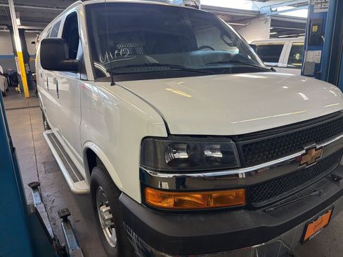 Used 2024 Chevrolet Express 2500 w/ Driver Convenience Package image 2