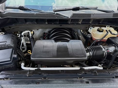 Used 2019 Chevrolet Silverado 1500 LT w/ Texas Edition image 39