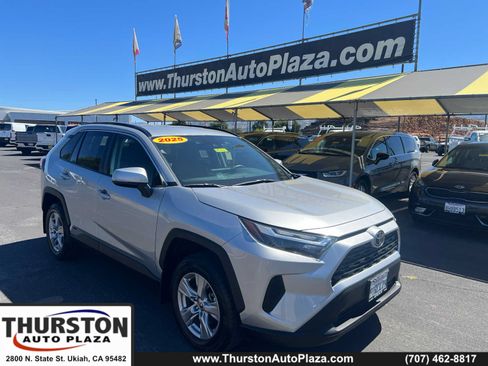 Certified 2025 Toyota RAV4 XLE AWD/4WD image 1