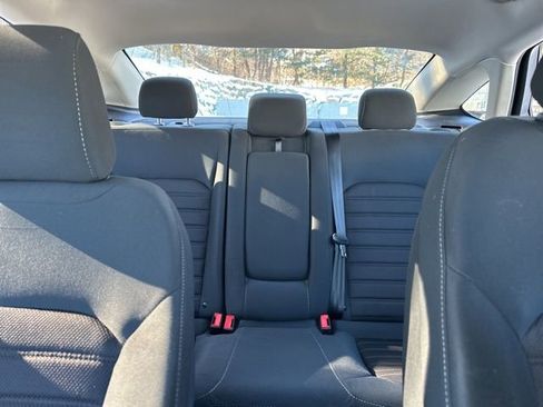 Used 2020 Ford Fusion SE image 31