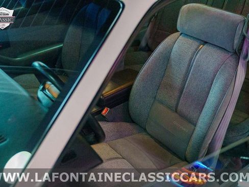 Used 1990 Chevrolet Camaro IROC-Z image 75