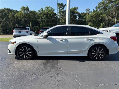 Used 2024 Honda Civic EX image 18