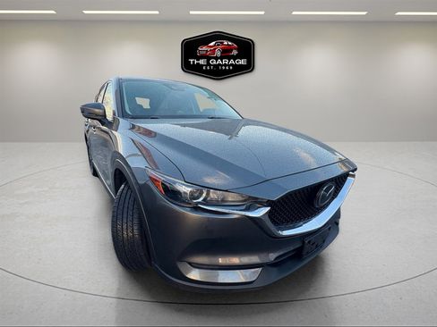 Used 2017 MAZDA CX-5 Touring w/ I-ACTIVSENSE Package image 10