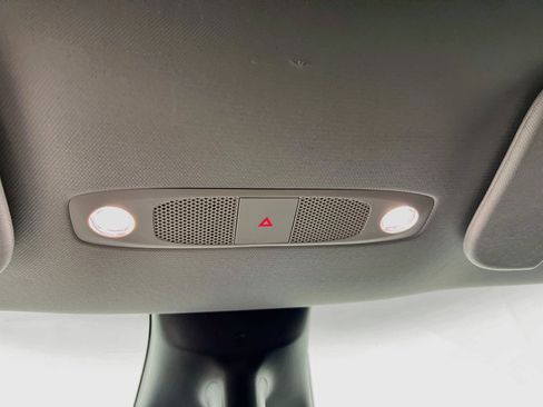 Used 2021 Tesla Model Y 2WD image 21