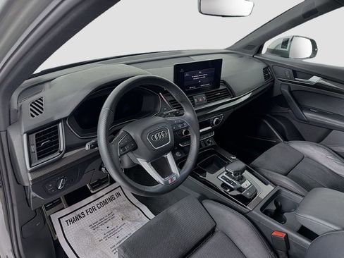Used 2023 Audi SQ5 Premium Plus w/ Premium Plus Package AWD/4WD image 9