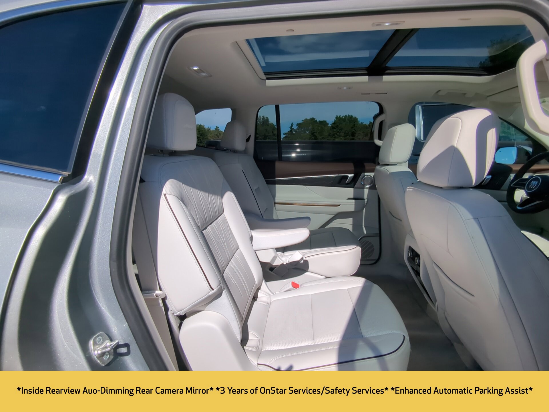 Used 2025 Buick Enclave Avenir w/ Super Cruise Package FWD image 11