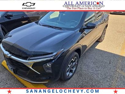 Used 2025 Chevrolet Trax LT
