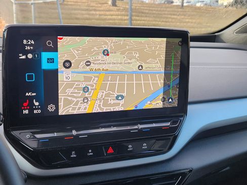 Used 2023 Volkswagen ID.4 Pro image 9