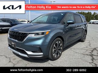 Used 2023 Kia Carnival EX video 1