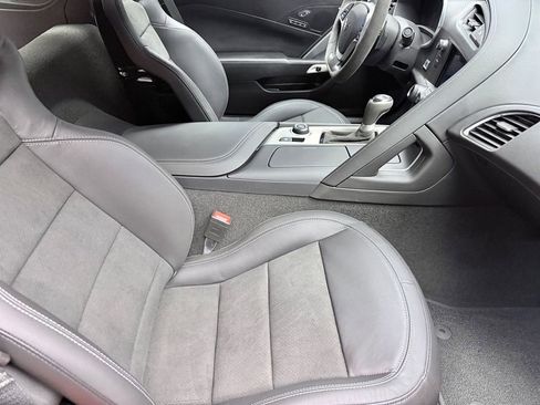 Used 2019 Chevrolet Corvette Grand Sport RWD image 12